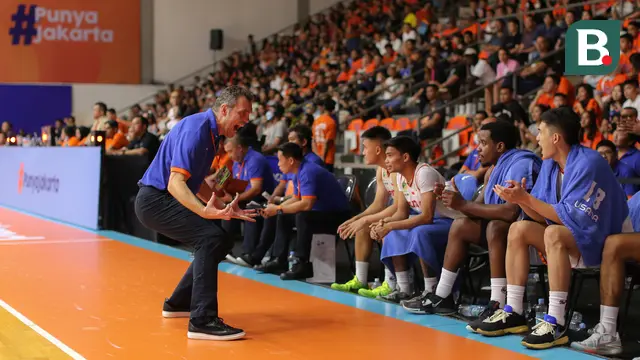 Foto: Prawira Bandung Curi Kemenangan di Laga Panas Melawan Tuan Rumah Pelita Jaya pada Gim Pertama Final IBL 2023