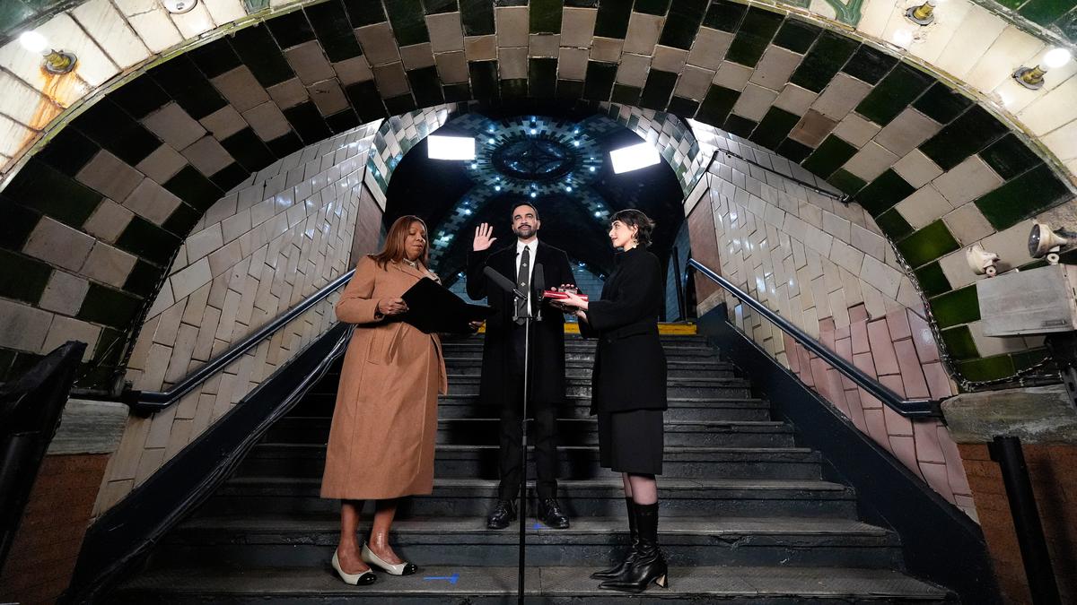 Sejarah Stasiun Bawah Tanah Tempat Zohran Mamdani Diambil Sumpah Sebagai Wali Kota New York Muslim Pertama, Kini Jadi Tempat Wisata