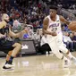 Jimmy Butler saat debut dengan Philadelphia 76ers  (AP Photo/John Raoux)