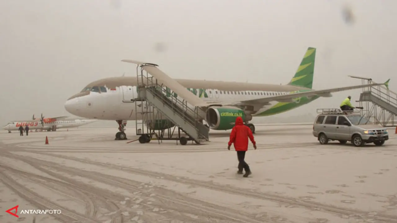 bandara-jogja-ditutup140214b.jpg