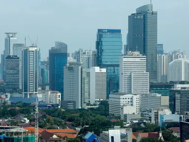 Suasana gedung bertingkat di kawasan Jakarta Pusat, Jumat (15/5/2015).  Perlambatan ekonomi Indonesia di triwulan I tahun 2015 sebesar 4,7 persen dinilai para pengamat ekonomi sangat mengkhawatirkan. (Liputan6.com/Faizal Fanani)