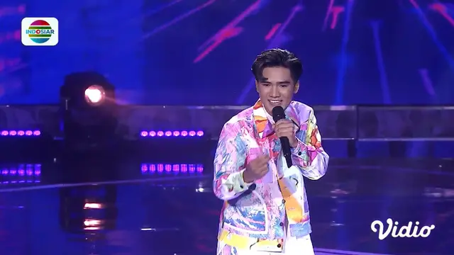Yadi (Barabai) Menyanyikan Lagu “Gala-Gala”