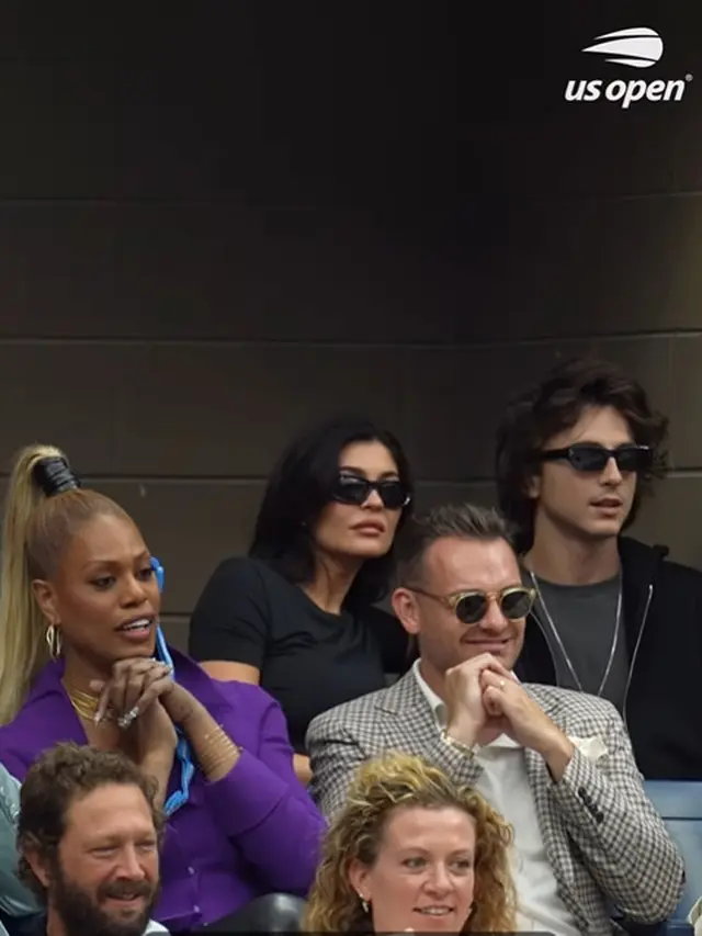 Kylie Jenner dan Timothee Chalamet menyaksikan pertandingan US Open, Minggu (10/9/2023). (Foto: Instagram/usopen)