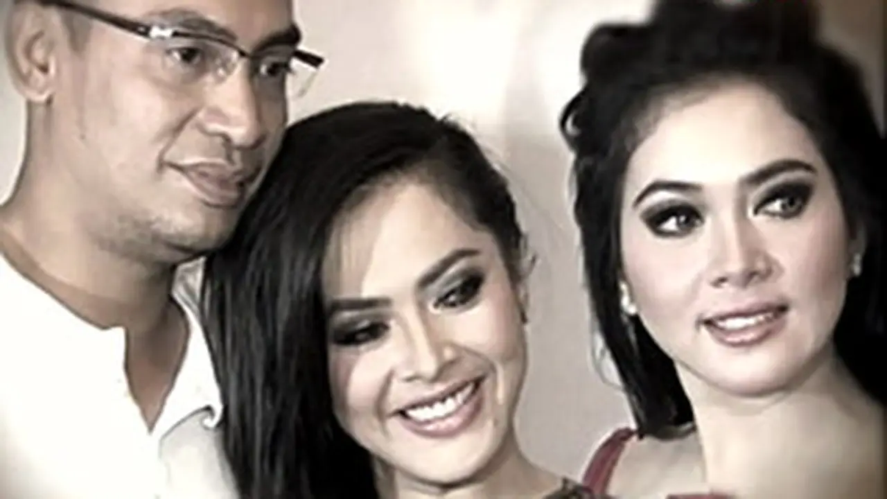 120416syahrini.jpg