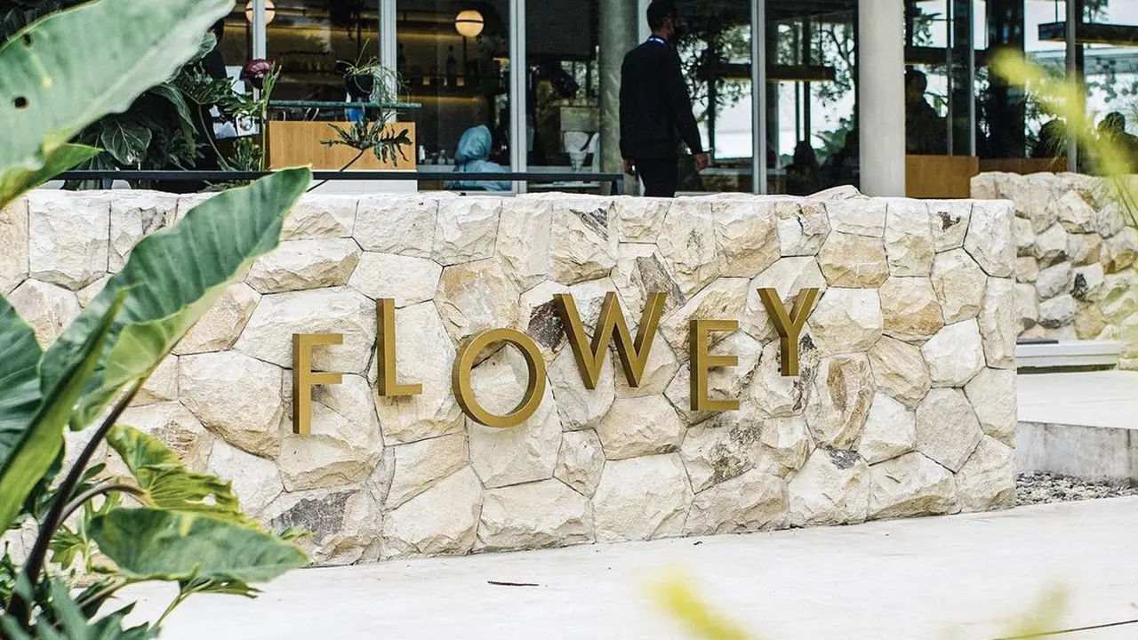 Flowey Sentul (https://www.instagram.com/p/CubRJV-B3PB/)