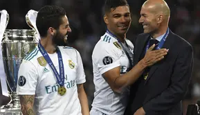 Zinedine Zidane: Momen Terbaik, Kontroversi, hingga Sukses sebagai Pelatih