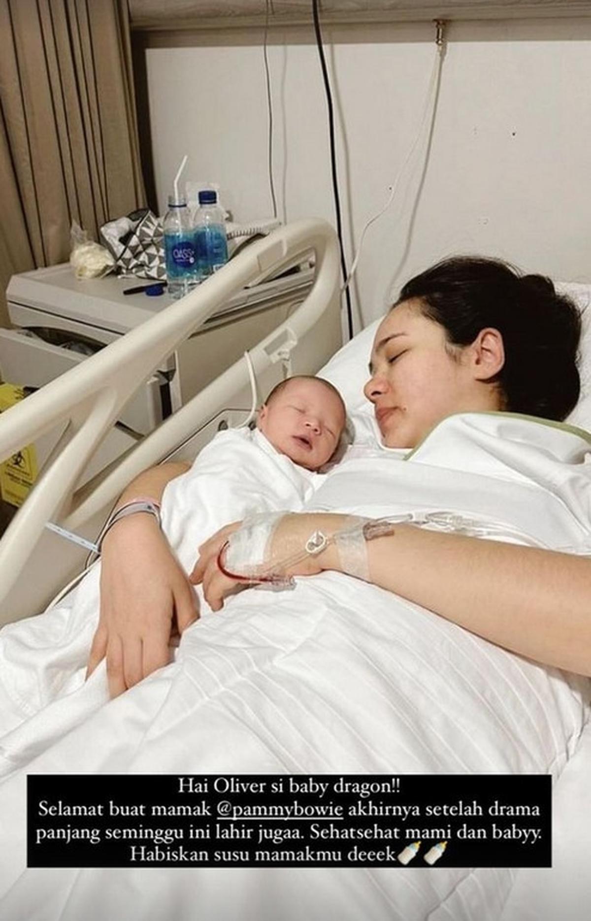 Proses kelahiran Oliver tidaklah mudah. Pamela menghabiskan waktu seminggu penuh perjuangan sebelum akhirnya melahirkan Oliver dengan selamat.<br>