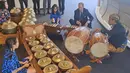 Pangeran Edward, Duke of Edinburgh mendatangi British School Jakarta yang berlokasi di Tangerang Selatan pada Jumat (24/11/2023). (Dok. British Embassy Jakarta)