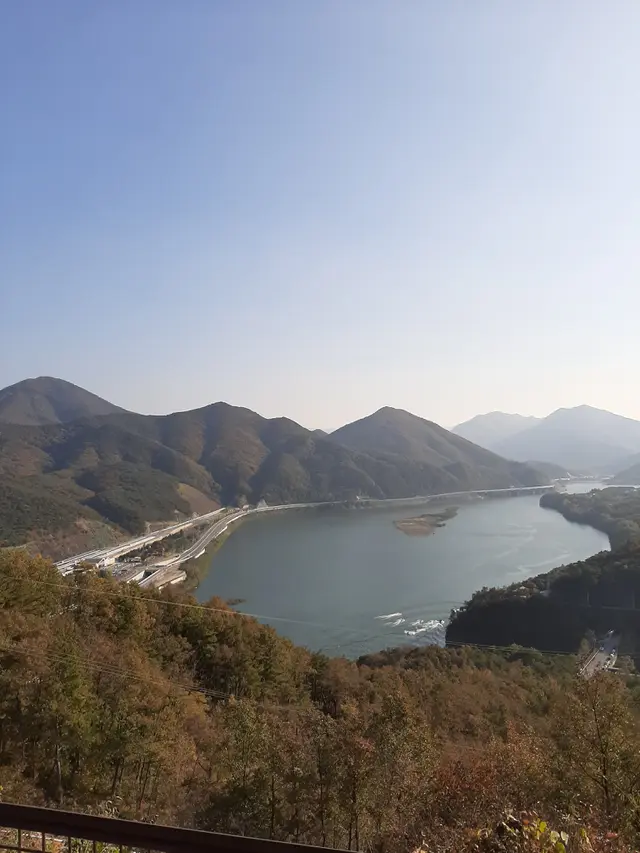 [Fimela] Danau Cheongpungho