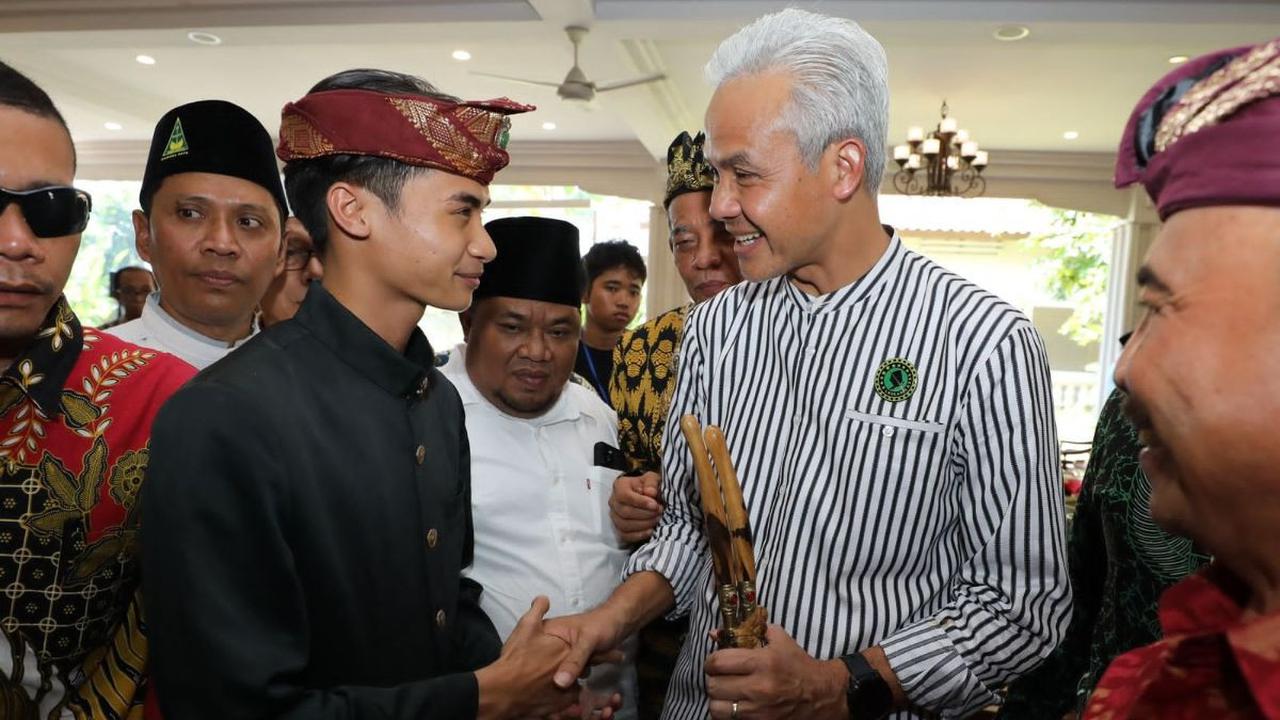 Pria yang akrab disapa Awiek ini menuturkan, Ganjar memiliki stamina dan fisik yang bagus.