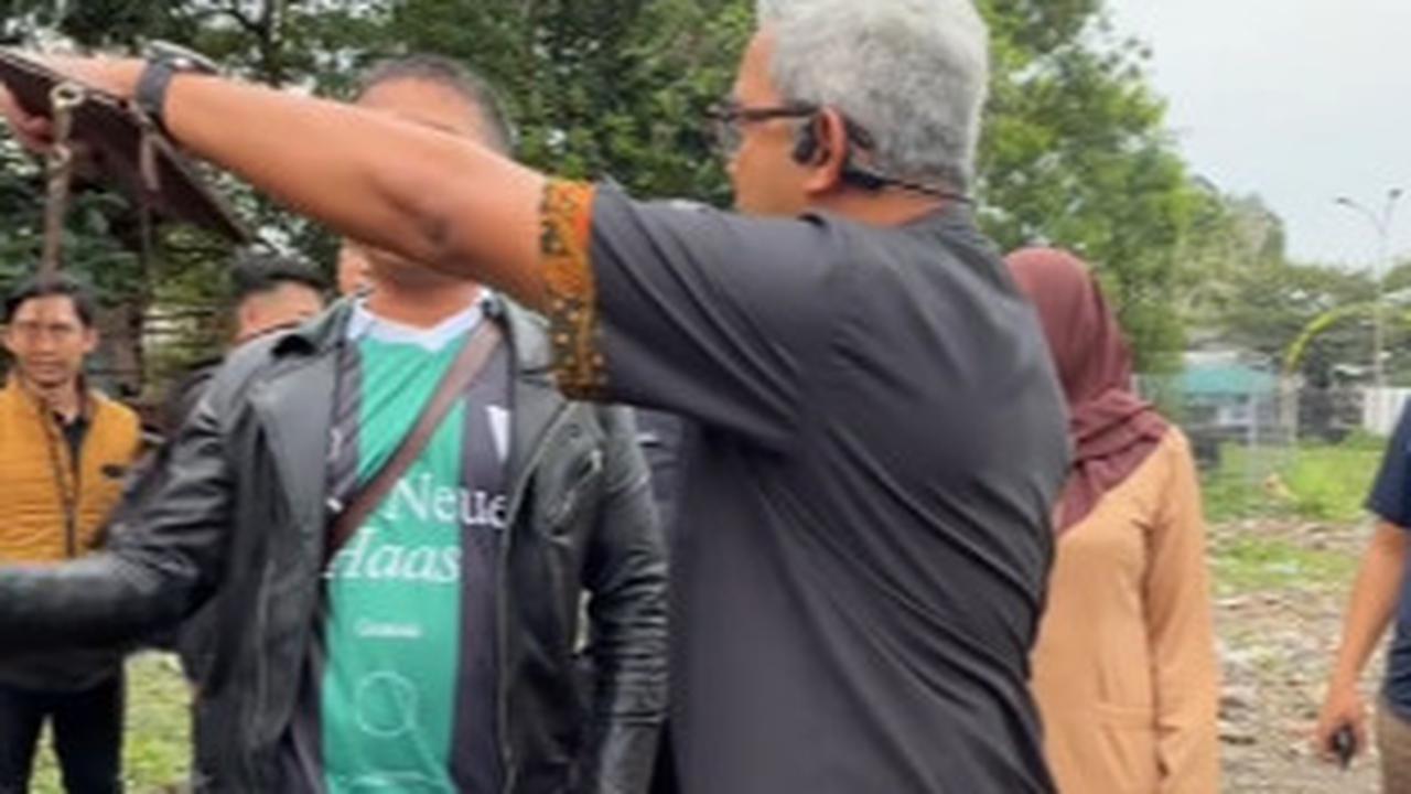 Lahan Eks Palaguna Bandung Tak Terawat, Walikota Farhan Ngamuk Sambil Tunjuk-tunjuk Minta Warung Dibongkar