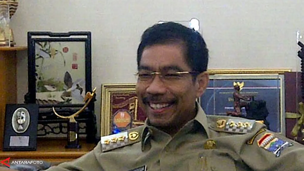 walikota-palembang-131219b.jpg