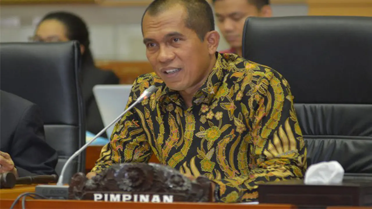 Ketua Komisi I DPR RI Abdul Kharis Almasyhari