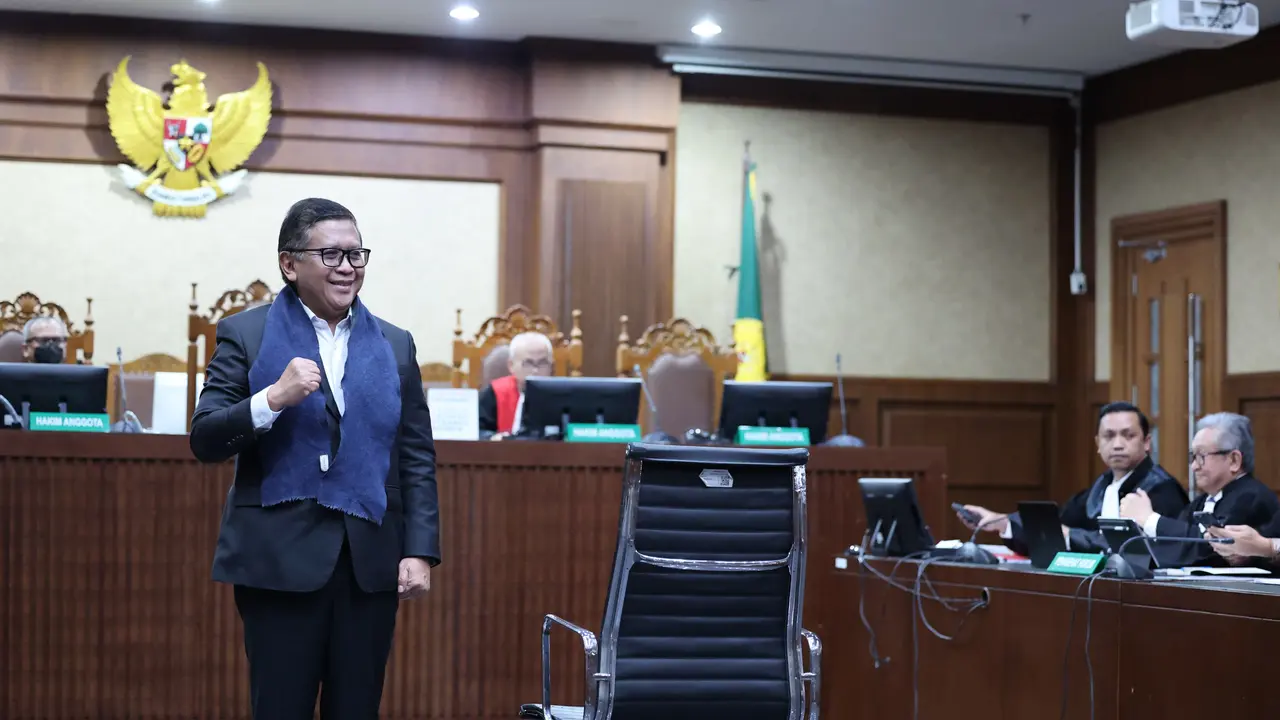 Sekretaris Jenderal PDIP Hasto Kristiyanto di Pengadilan Tipikor.