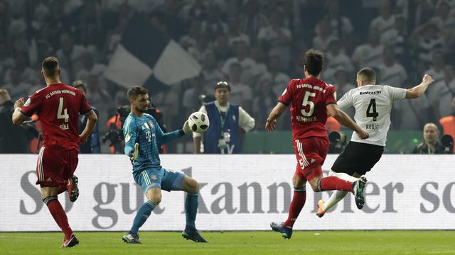 Eintracht Frankfurt Bungkam Bayern Munchen Di Final Dfb Pokal Bola Liputan6 Com
