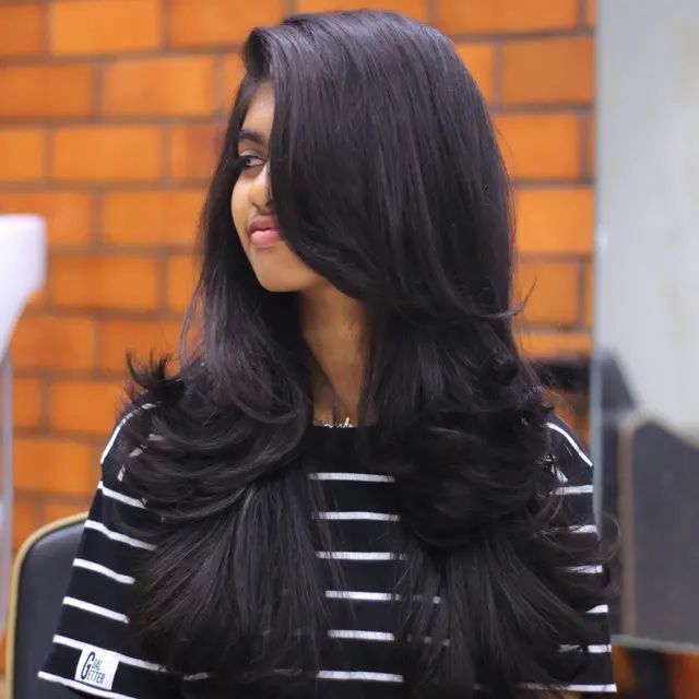 Tengok 5 Model Rambut Perempuan yang Tetap Hits, Bisa Dicoba!