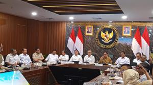 Cegah Inflasi Nataru, Mendagri Minta Maskapai Tahan Harga Tiket