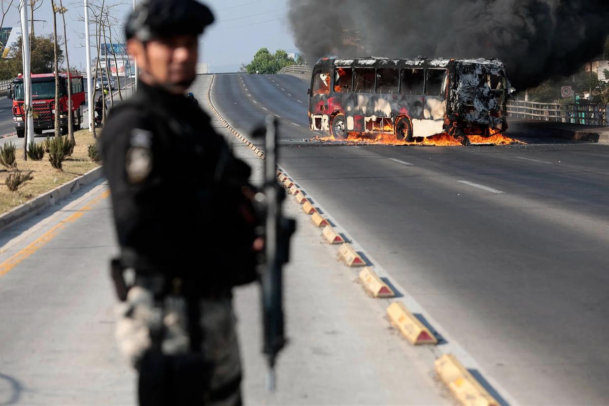 FOTO: Situasi Mencekam di Jalisco Pascakematian Pemimpin Kartel El Mencho