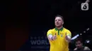 Pelatih timnas basket Brasil, Gustavo Conti memberi instruksi kepada timnya saat melawan Pantai Gading pada penyisihan Grup G FIBA World Cup 2023 di Indonesia Arena, Gelora Bung Karno, Jakarta, Rabu (30/8/2023). (Liputan6.com/Helmi Fithriansyah)