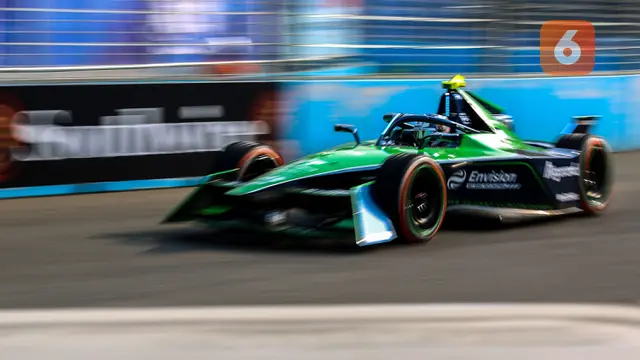 Balap Mobil Listrik Formula E Jakarta E-Prix 2023 Latihan Bebas