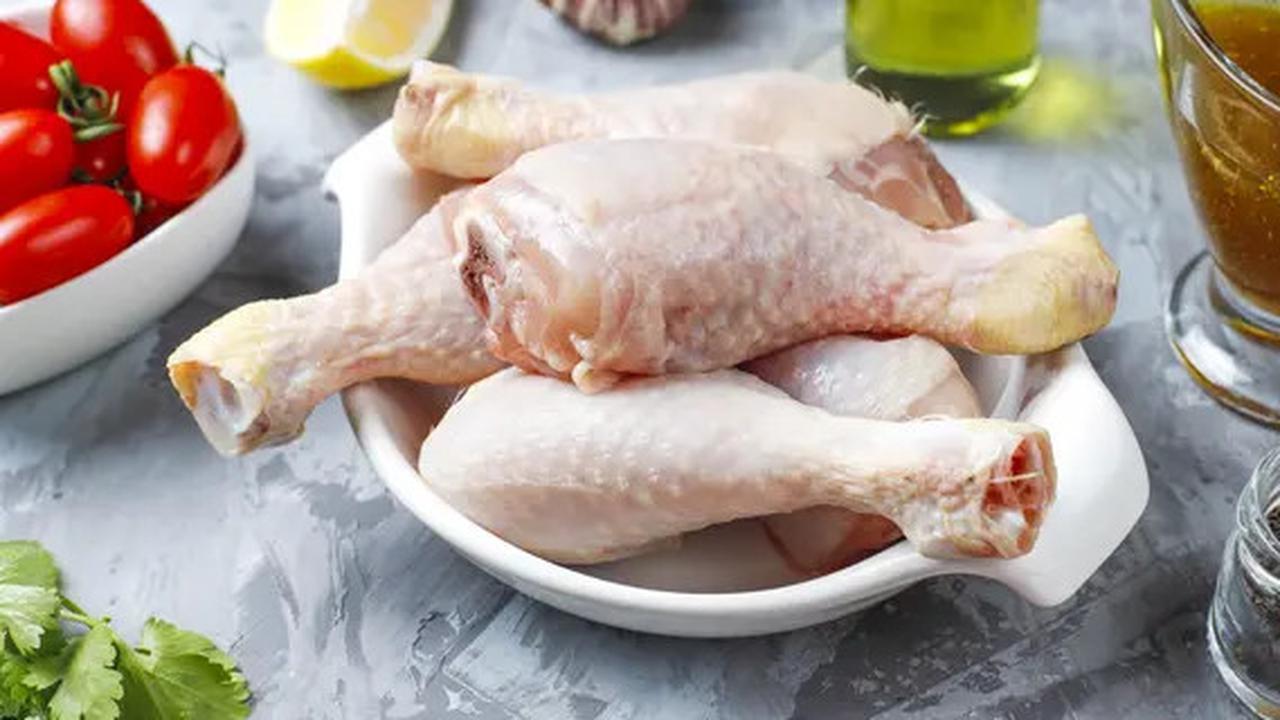 Cara Menghilangkan Bau Amis pada Daging Ayam yang Jarang Diketahui
