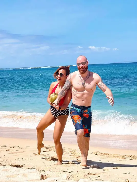 Melaney Ricardo dan Tyson Lynch (Instagram/melaney_ricardo)