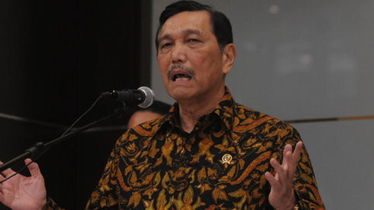 Benarkah Luhut jadi tangan Jokowi jinakkan jenderal nakal di Polri?