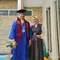 Suami Wisuda Sarjana Hukum, Nini Carlina Bangga