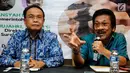 Politisi Partai Golkar Zainal Bintang menjadi pembicara diskusi 'Judicial Review : Perlukah Politisi Gaduh ?', Jakarta, (30/7). Diskusi membahas Judicial Review yang diajukan ke MK tentang masa jabatan Presiden dan Wapres. (Liputan6.com/Johan Tallo)