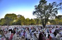 Melaksanakan Salat Idul Fitri 1436 H di Kebun Raya Bogor