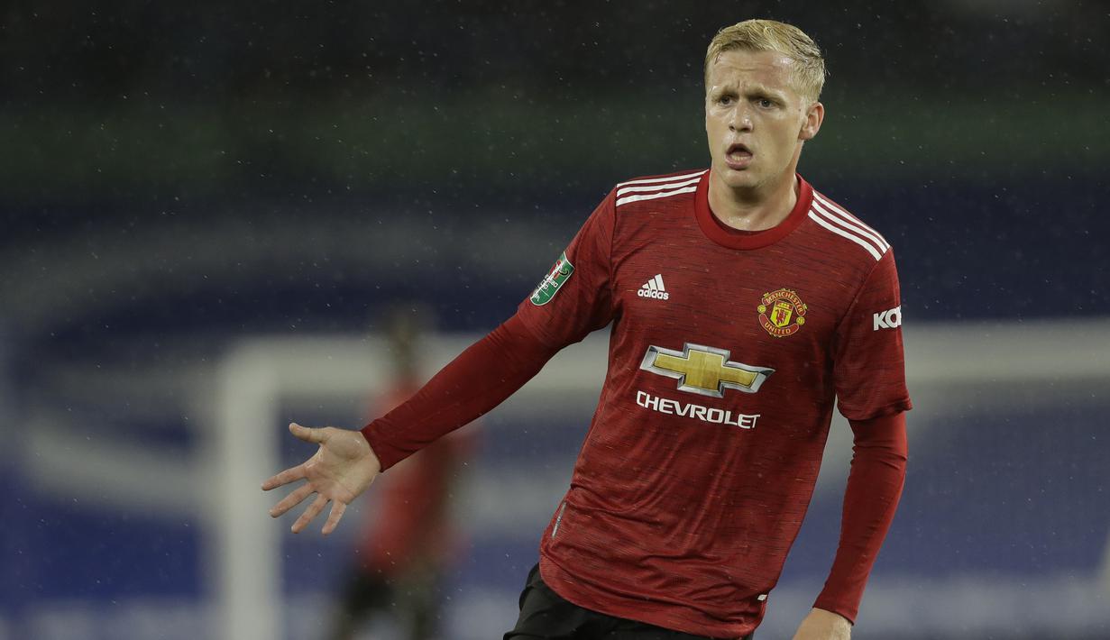 6. Donny van de Beek - Donny van de Beek adalah satu-satunya pemain Belanda yang ada di skuad Manchester United pada musim ini. Gelandang berusia 23 tahun ini didatangkan dari Ajax Amsterdam pada bursa transfer musim panas. (AFP/Matt Dunham/pool)