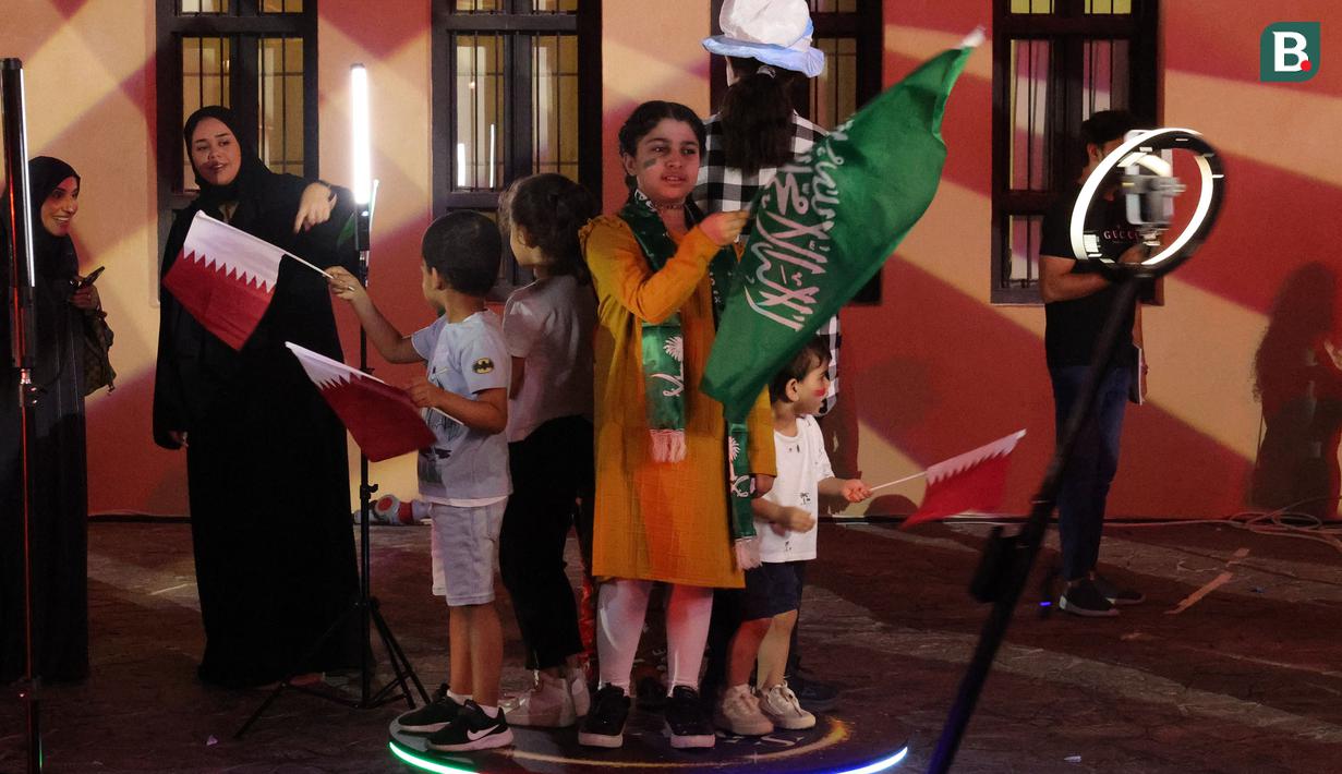 Area hiburan lain yang juga banyak diserbu pengunjung adalah 360 photobooth. (Bola.com/Ade Yusuf Satria)