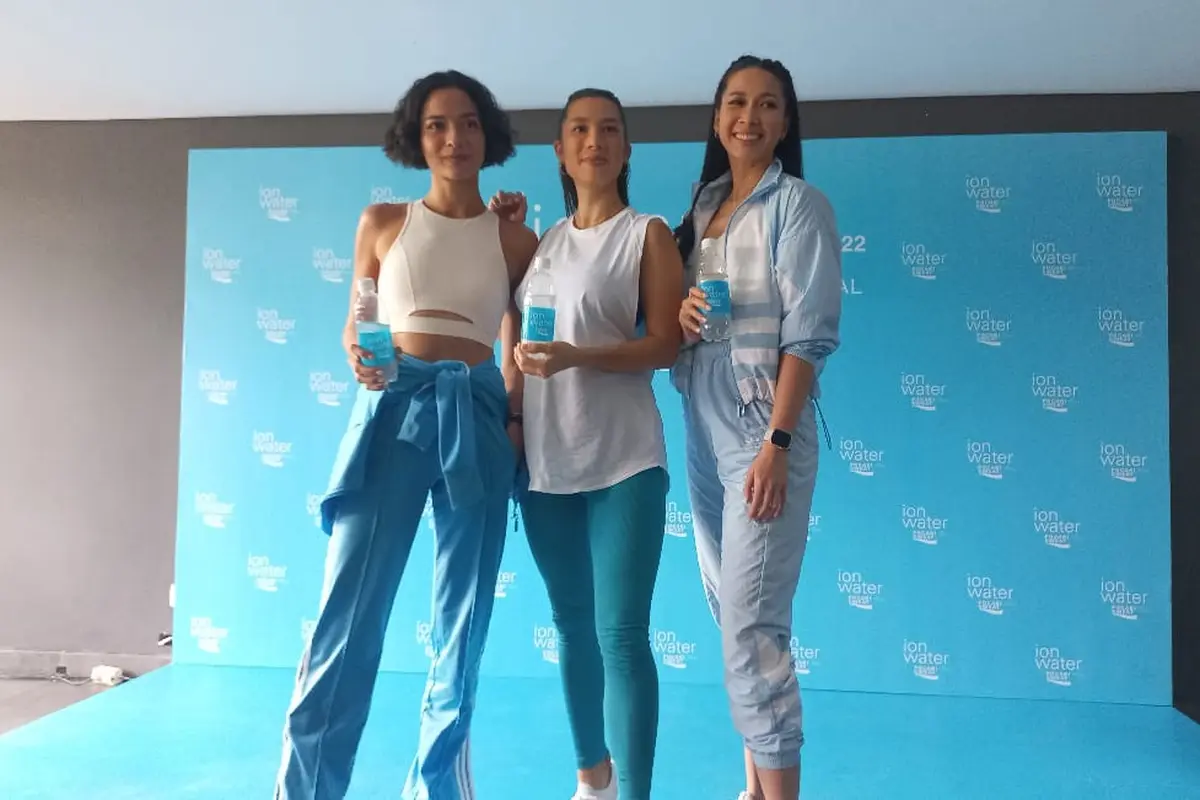 Adu Gaya Putri Marino, Jennifer Bachdim, dan Andrea Dian Saat Olahraga, Pamer Perut Rata dan Otot