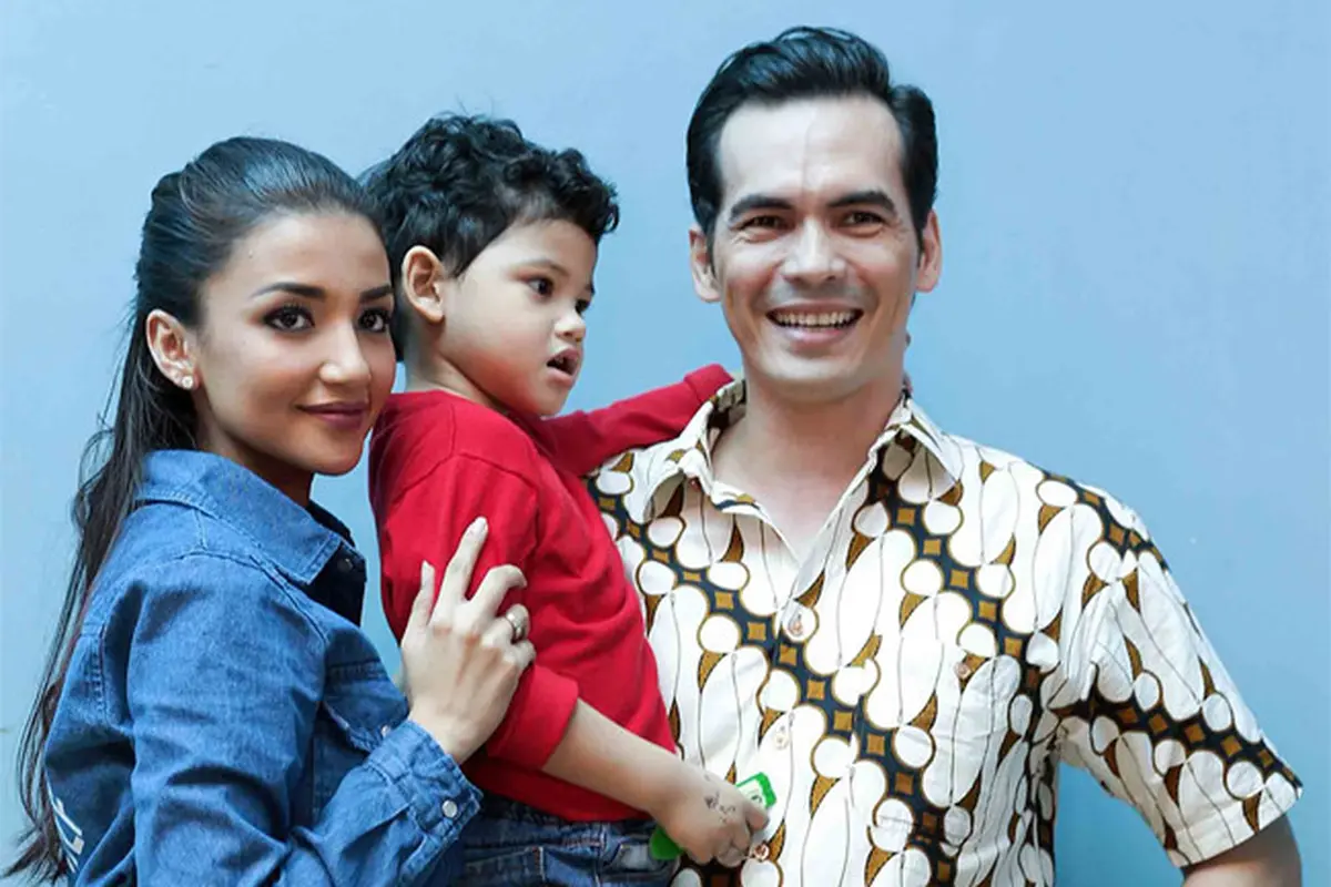 [Bintang] Atalarik Syah dan Tsania Marwa