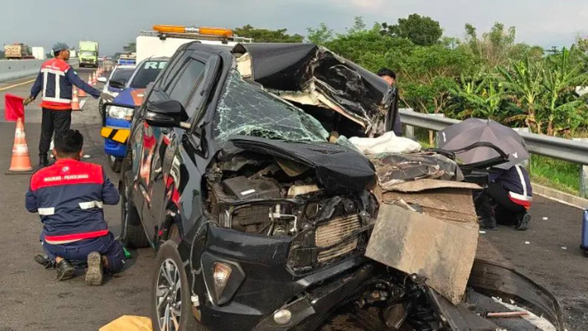 Kronologi Kecelakaan Mobil Anggota DPR Gus Hilman di Tol Pasporo yang Tewaskan 2 Staf