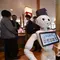 Robot Minta Tip Menuai Kontroversi hingga Kritik