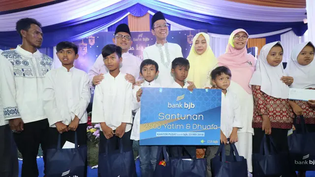 "bjb Berbagi Ramadan Memberi".