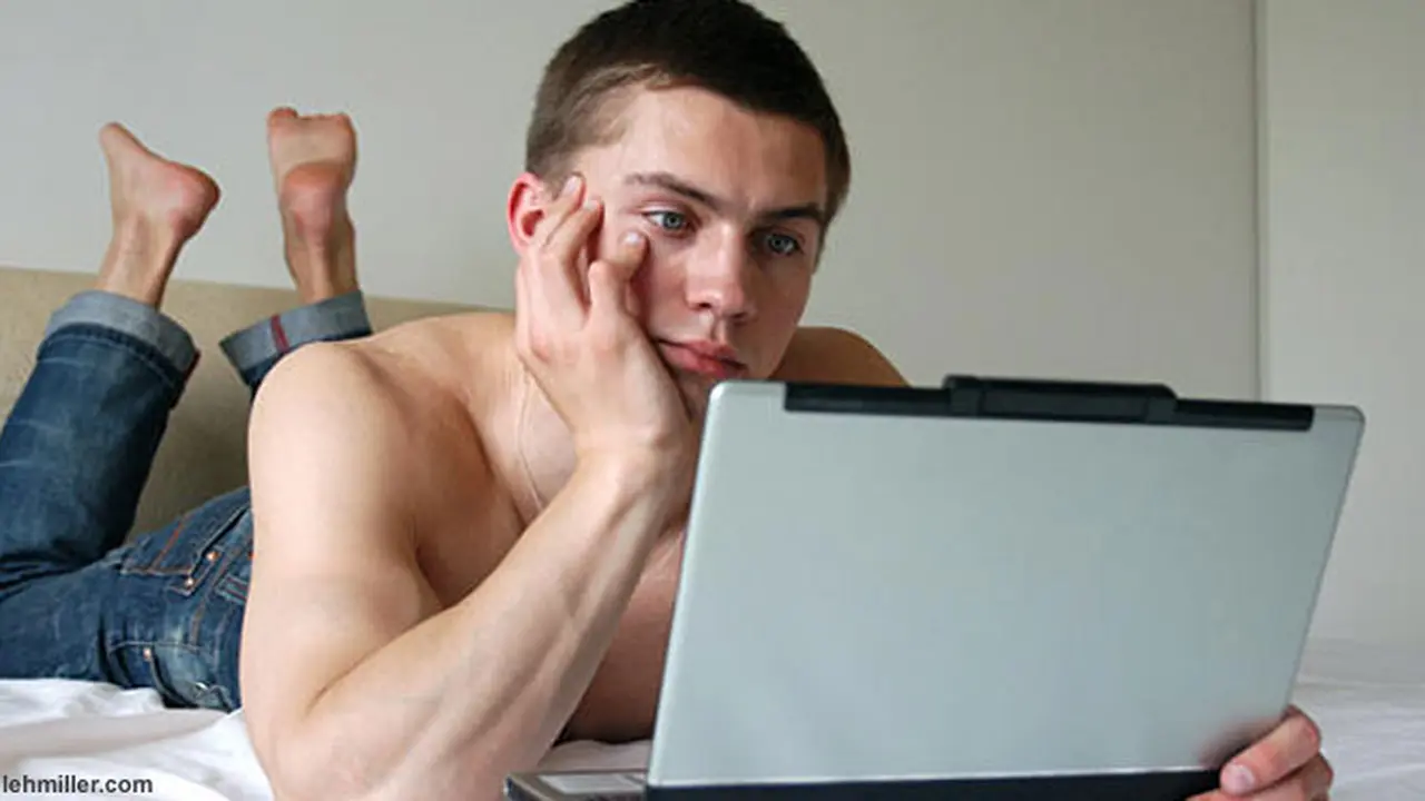 nonton-porno130122b.jpg