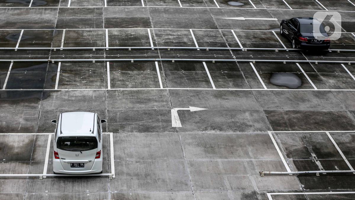 Mau Parkir Mobil Lebih Lancar, Coba 4 Tips Jitu Ini