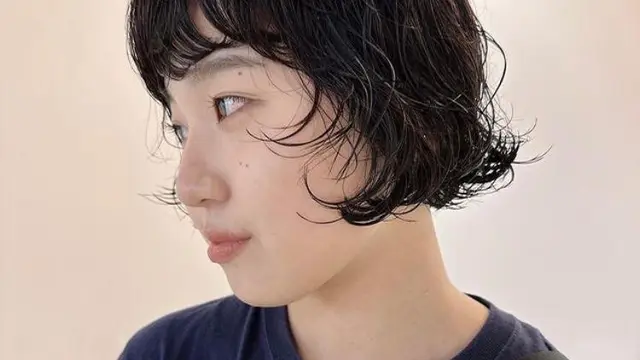 Model rambut bob Nana