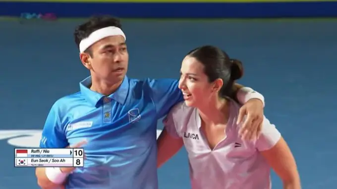 Raffi-Nia kalahkan Eun Seok-Soo Ah. (credit:youtube.com/@RansEntertainment)