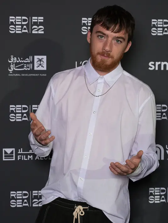 Angus Cloud dikenal luas sebagai salah satu aktor yang berperan dalam serial HBO yang berjudul Euphoria. Serial tersebut juga dibintangi oleh Zendaya. (Photo by AMMAR ABD RABBO / Red Sea Film Festival)