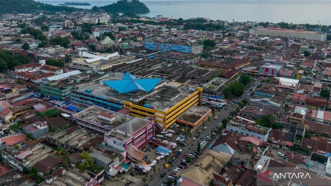 Pemkot Padang Gencarkan Pengembangan Delapan Pasar Satelit Berstandar Nasional