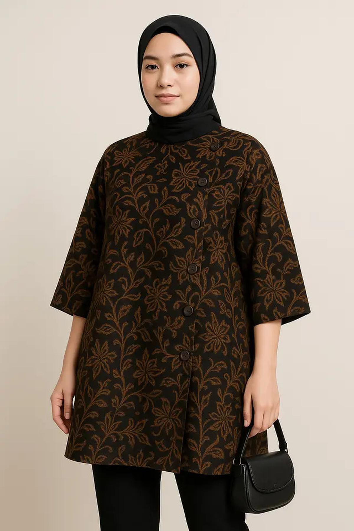 7 Model Tunik Batik Kancing Samping Terbaru 2025, Elegan dan Modis
