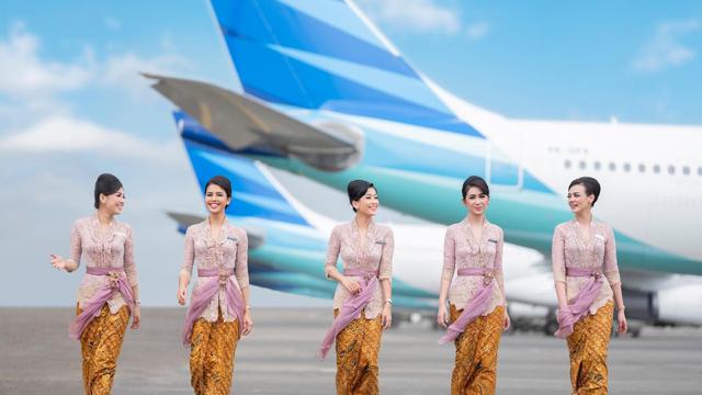 Seragam Pramugari Garuda Indonesia