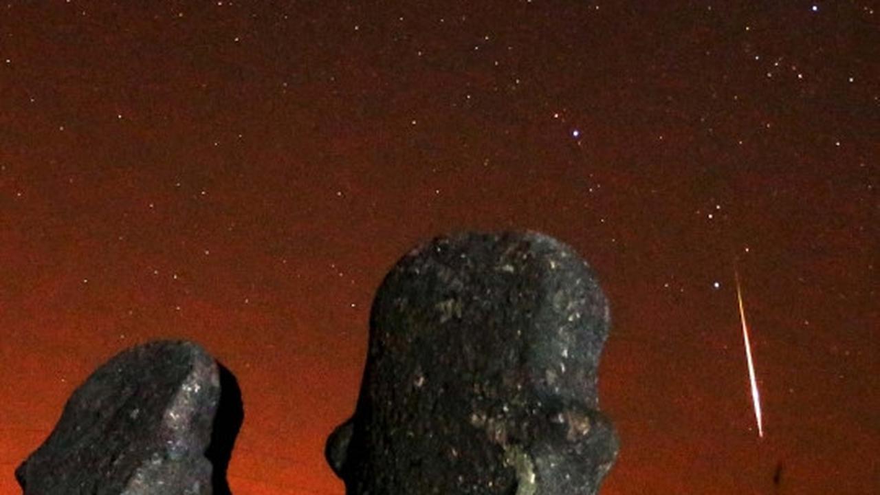 Keindahan hujan meteor berpadu Galaksi Bima Sakti hiasi langit dunia