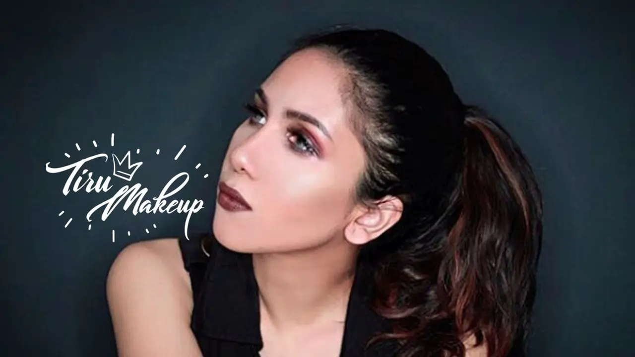Tiru Makeup: Definisi Makeup Flawless ala Suhay Salim