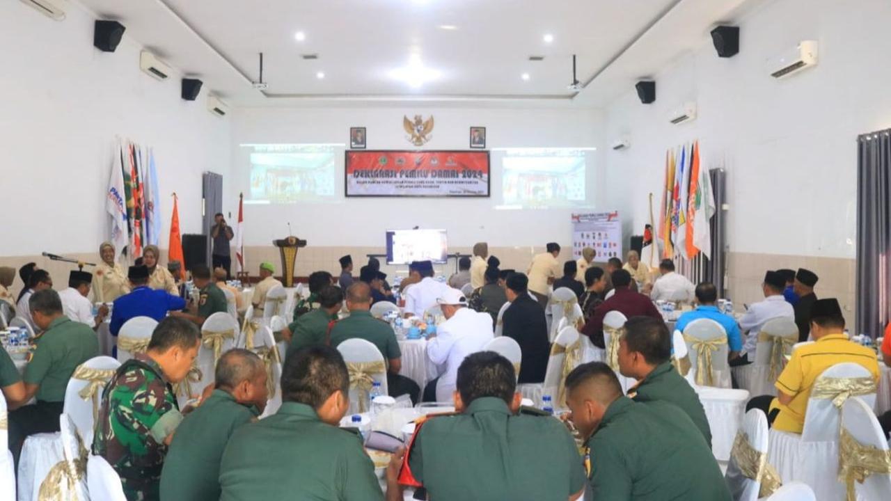Dalam acara tersebut Mas Adi menyampaikan, Deklarasi Pemilu Damai 2024 sebagai wujud berkomitmen bersama dalam menghadapai masa Pemilu 2024.
