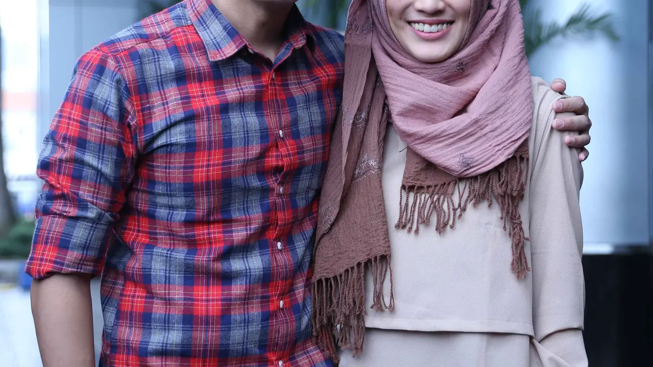 [Bintang] Dude Harlino - Alyssa Soebandono