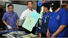  Kepala Badan Narkotika Nasional Komjen Budi Waseso meminta Kejaksaan Agung segera mengeksekusi 151 bandar narkotika yang telah divonis mati. Sebab, para bandar tersebut aktif mengendalikan jaringan narkotika di dalam Lembaga Pemasyarakatan  